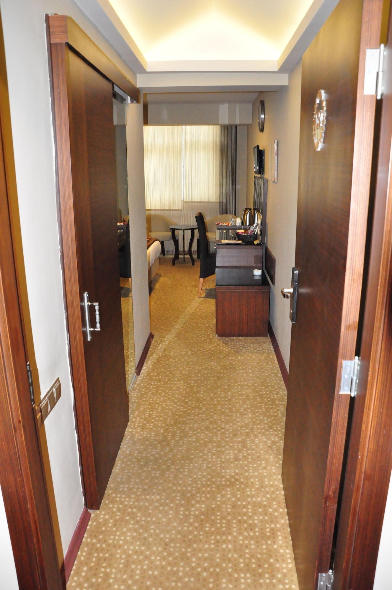 Marlight Boutique Hotel Izmir Exterior photo